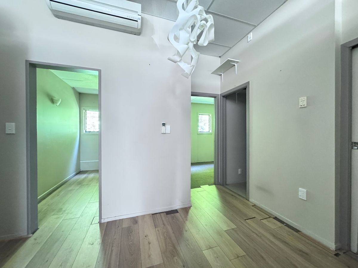 High-Exposure Office/Showroom on Khyber Pass Road - Widok 6