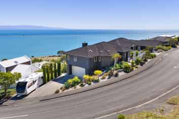 29 Davies Drive, Atawhai