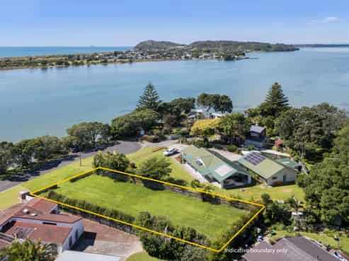 7 Waione Avenue, Athenree