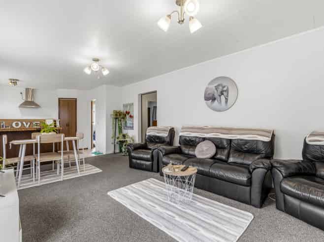 5a & 5b Rowan Place, Matamata