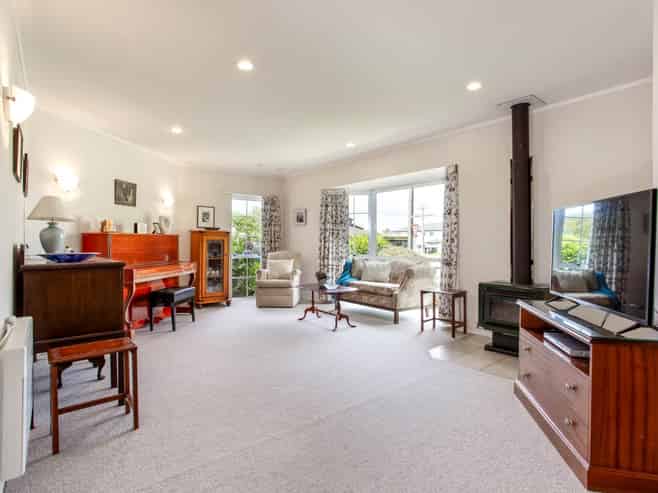 2/154 Deep Creek Road, Torbay