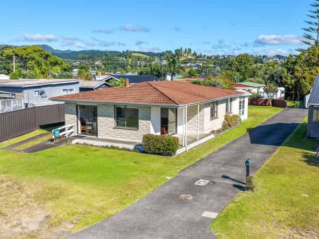 201A The Square, Whangamata