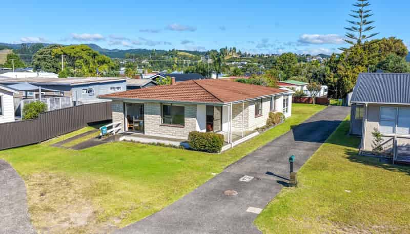 201A The Square, Whangamata