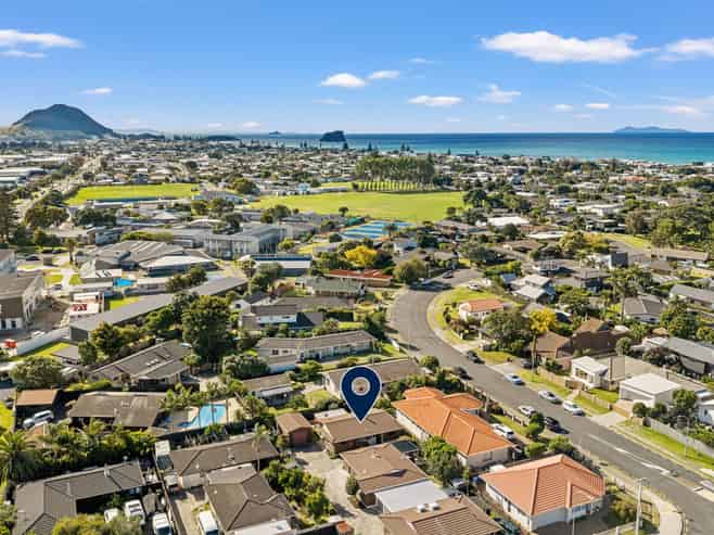 11C Golf Road, Mount Maunganui