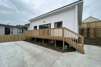 A/164 Edmonton rd, Te Atatu South