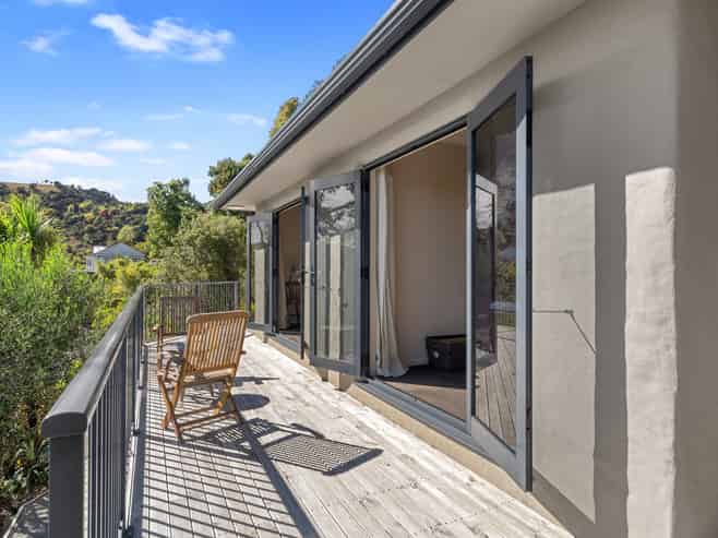 4 Saint John Drive, Nelson South