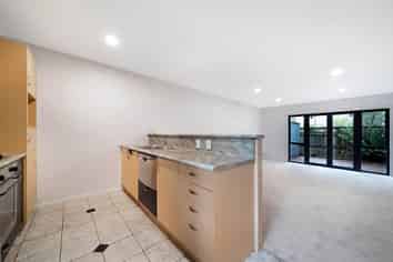 41/8 Soljak Place, Mount Albert