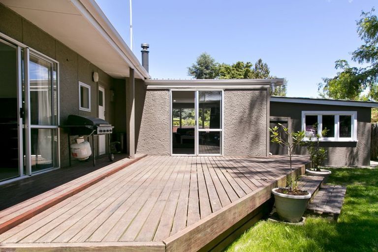 Charming 3BR Home with Garden in Taupo - Vista 3