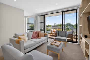 12D Blake Greens, Millwater