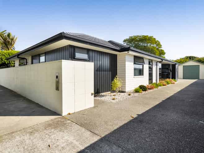 8 Clinton Street, Fitzroy