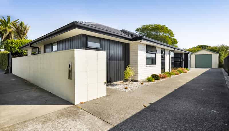 8 Clinton Street, Fitzroy