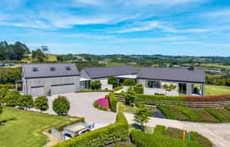 67 Riordan Lane, Whitford