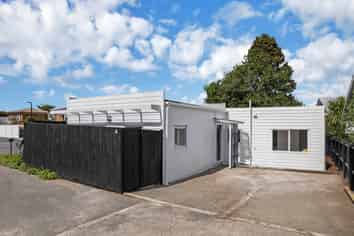 1145A New North Road, Mount Albert