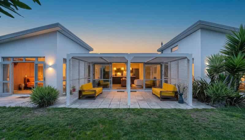 66 Lamorna Road, Parklands