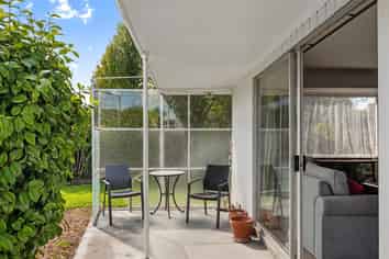  2/25 Apollo Place, Papanui