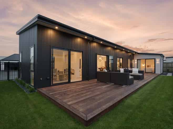 8 Perehia Mews, Marshland