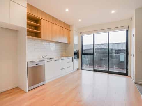 2/14 Ayr Road, Pakuranga