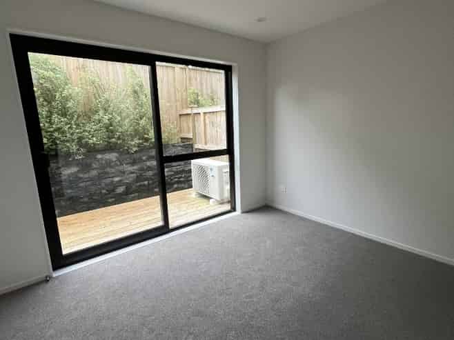 2/14 Ayr Road, Pakuranga