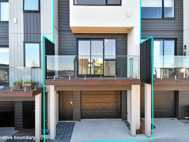 2/14 Ayr Road, Pakuranga