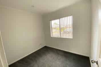 12 Titchmarsh Crescent, Flat Bush