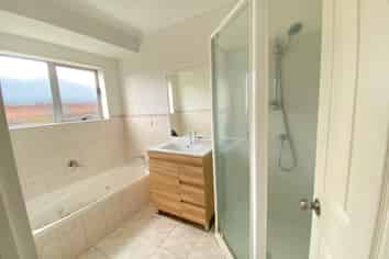 12 Titchmarsh Crescent, Flat Bush