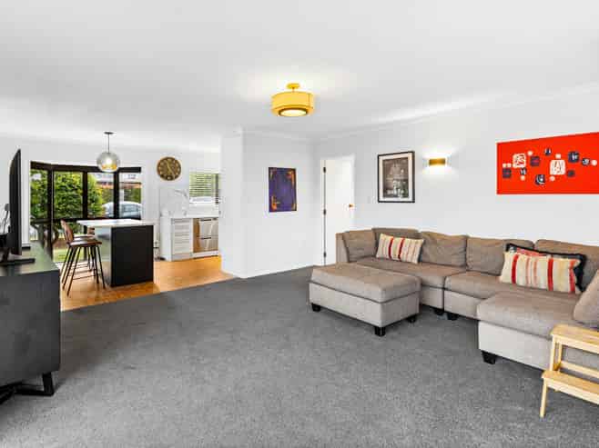 2 Tui Street, Point Chevalier