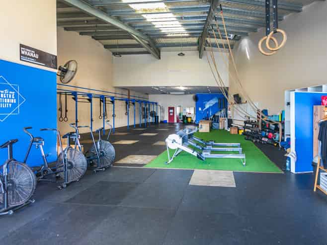 Destination-driven multi tenanted-asset