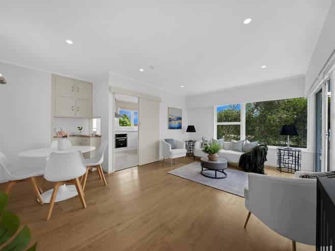 4/38 Old Lake Road, Narrow Neck