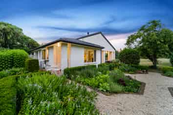 21 Manna Place, West Melton