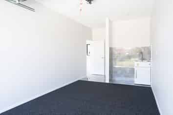 Auckland - Address withheld