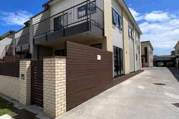 Auckland - Address withheld