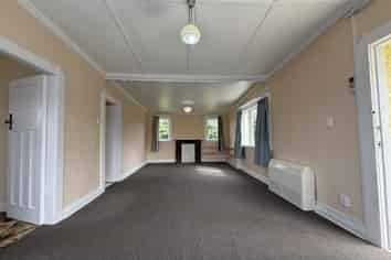 1016 Brighton Road, Brighton