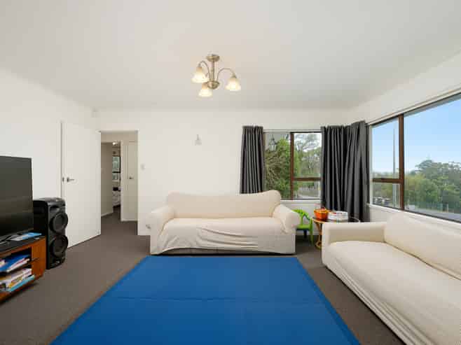 1 Cedar Heights Avenue, Massey