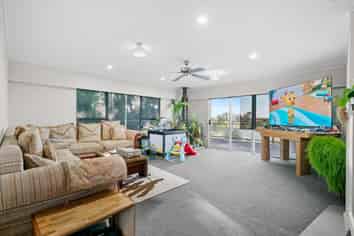 12 Cheriton Lane, Drury