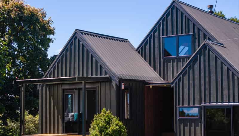 72 Belk Road South, Omanawa