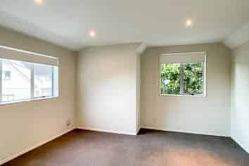 20 Hatfield Place, Albany