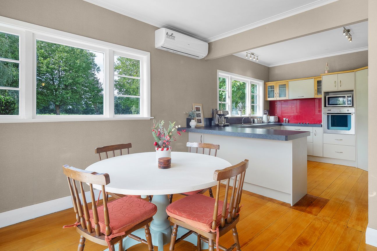 1.5Ha Lifestyle Living with Income Potential – pohled 3