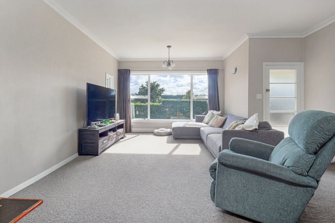 1.5Ha Lifestyle Living with Income Potential – pohled 6