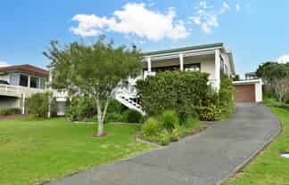 33 Mera Rd, Algies Bay