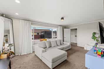 9 Fir Tree Lane, Aranui