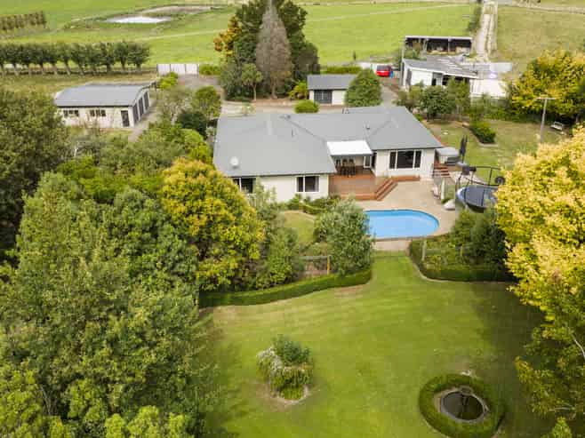 1059 Rangitikei Line, Newbury