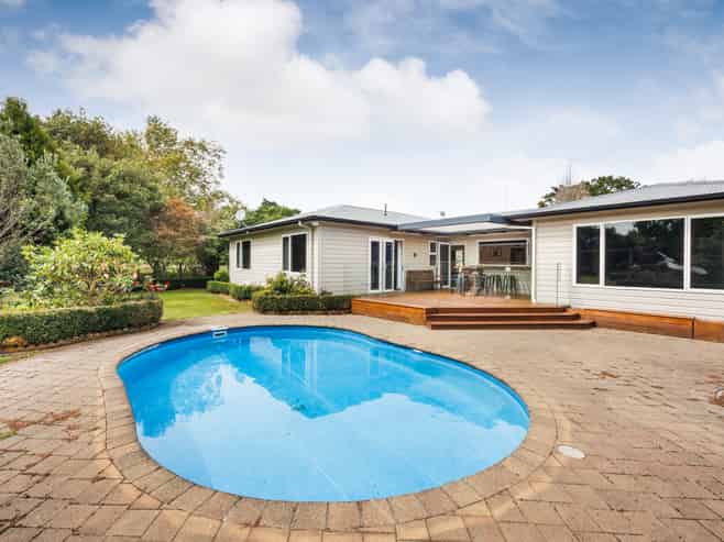 1059 Rangitikei Line, Newbury