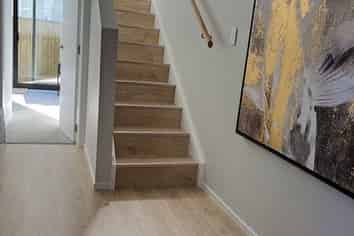 2/101 Rongotai Road, Kilbirnie