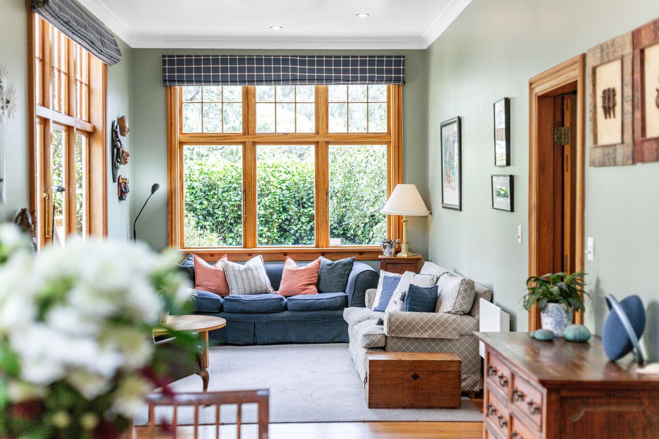 SUNNY, RARE CITY RETREAT WITH OUTDOOR LIVING - Bild 5