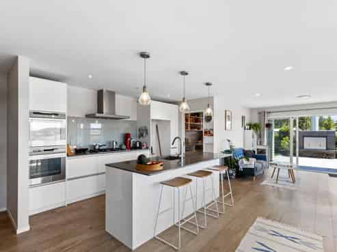 106 Solan Drive, Waimauku