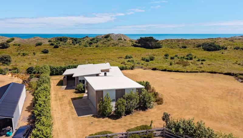 50 Westside Road, Port Waikato
