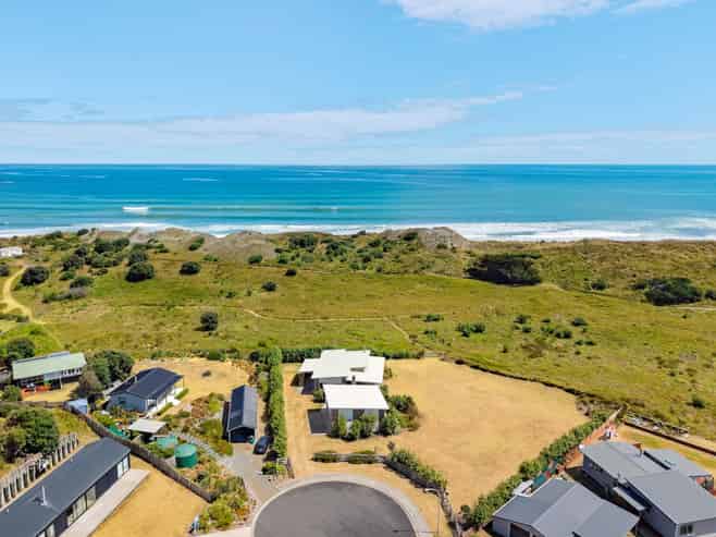 50 Westside Road, Port Waikato