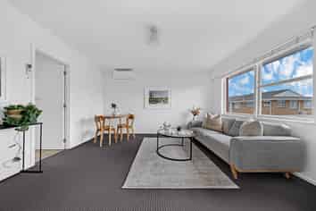 1/104 Titirangi Road, New Lynn