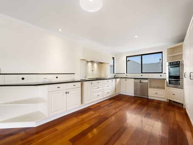 4 Hillview Place, Wanaka