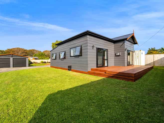 124 Miranda Street, Stratford